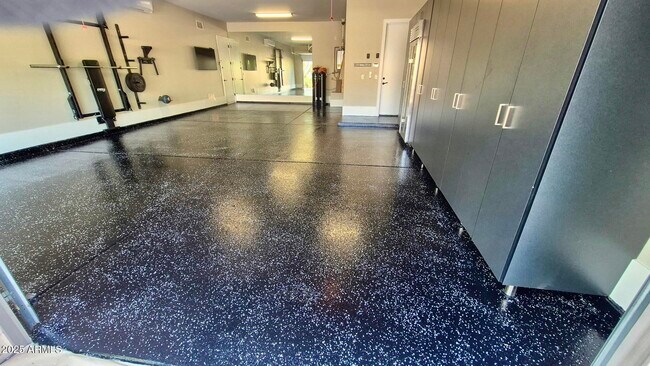 Building Photo - 10203 E Camelot Ct