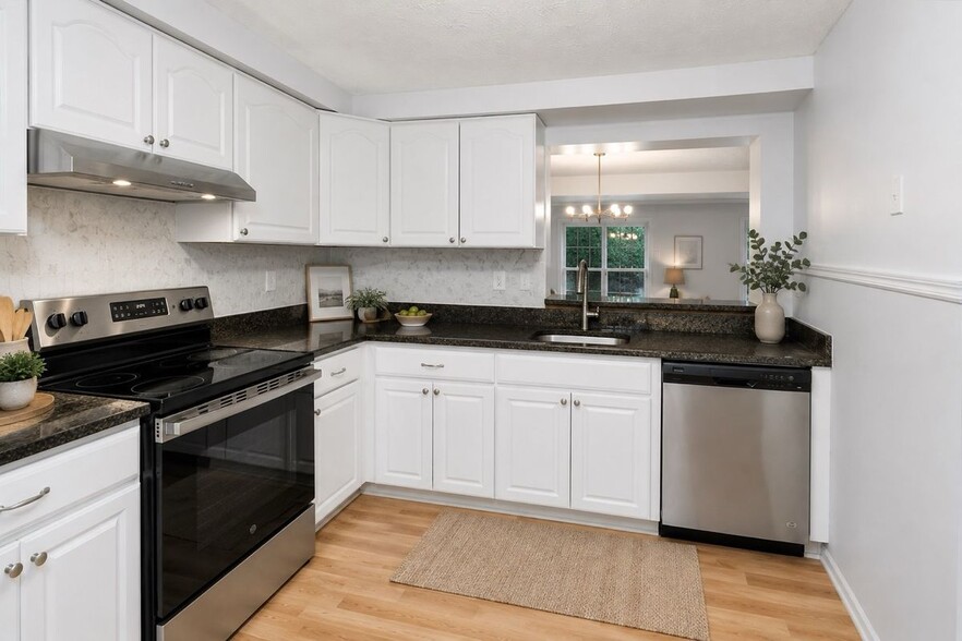 Building Photo - 508 Palmspring Dr