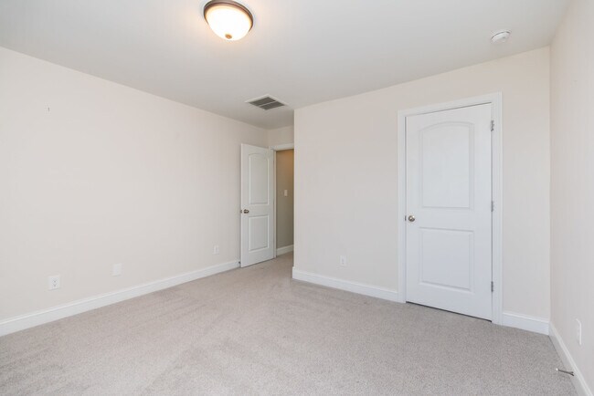 Building Photo - 2319 Patchen Wilkes Dr