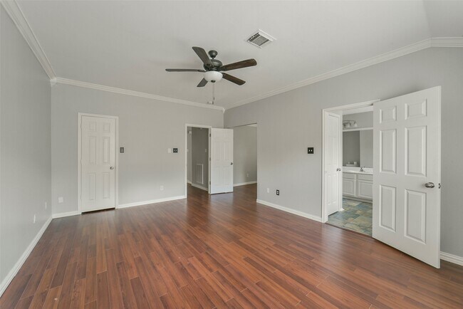 Building Photo - 11 Verbena Bend Pl