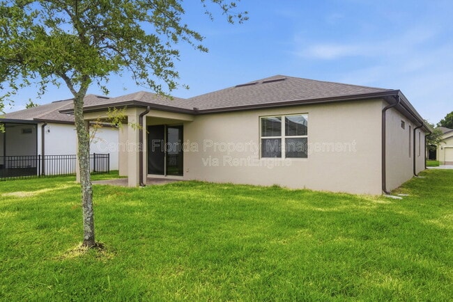 Building Photo - 2772 Mead Ave