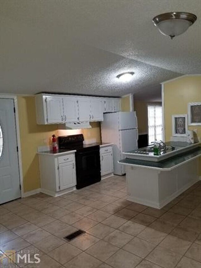 Building Photo - 169 Brentwood Ln