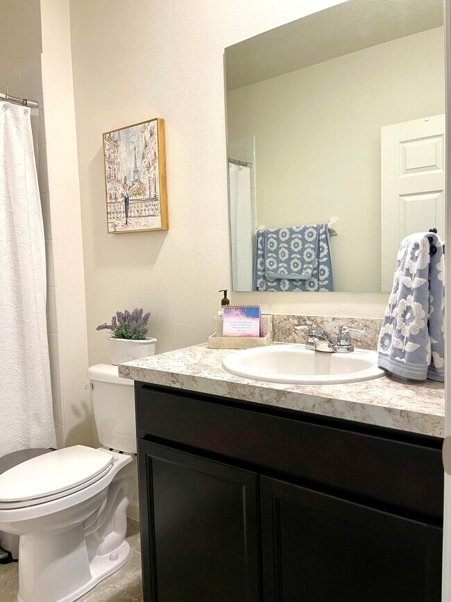 Building Photo - 10574 SW Cambria Ln