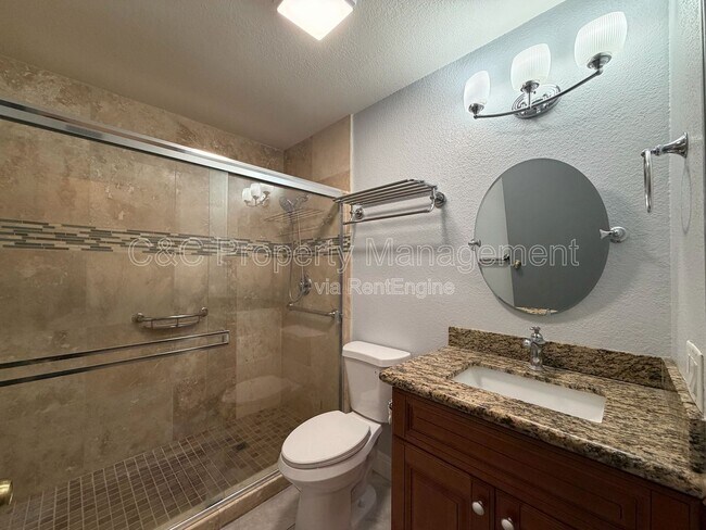 Building Photo - 15006 Tuscola Rd