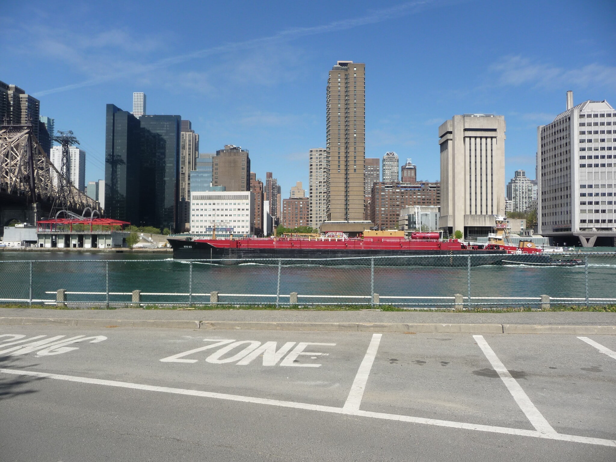 Building Photo - 455 Main St