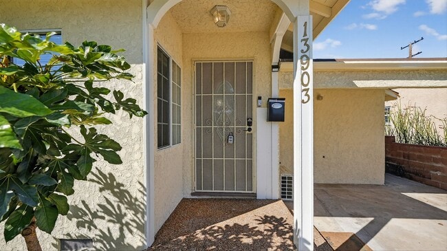 Building Photo - 3 Bedroom Home for Rent – Prime Norwalk Location