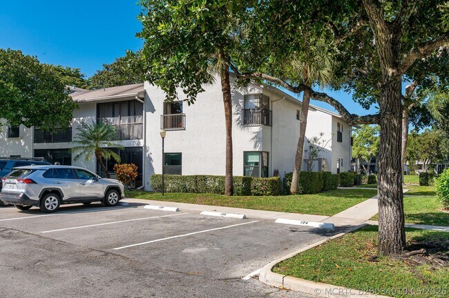 Building Photo - 4772 NW 22nd St