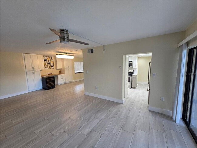 Building Photo - 2718 Orchid Oaks Dr