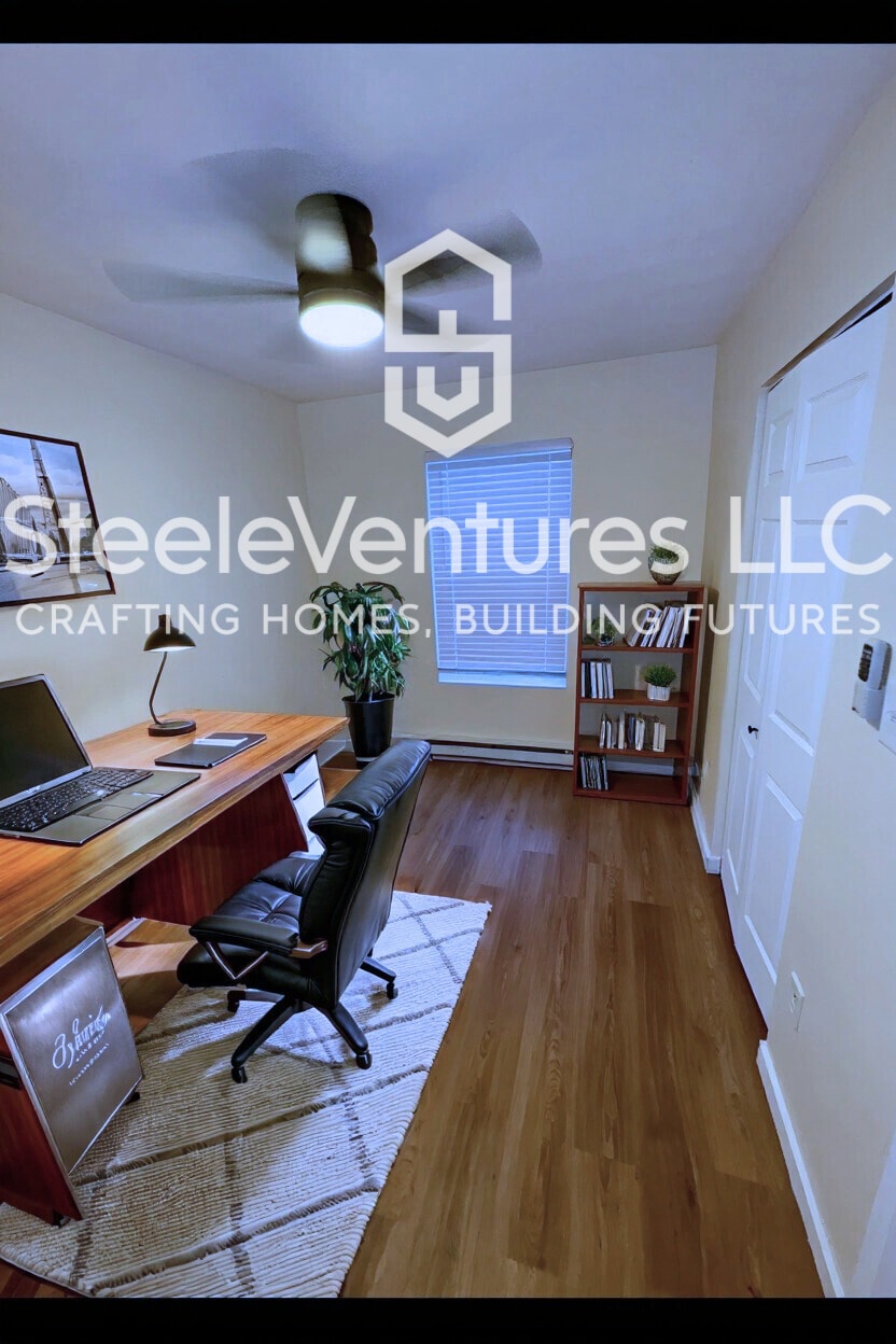 Office/3rd Bedroom - 4138 N Edmondson Ave