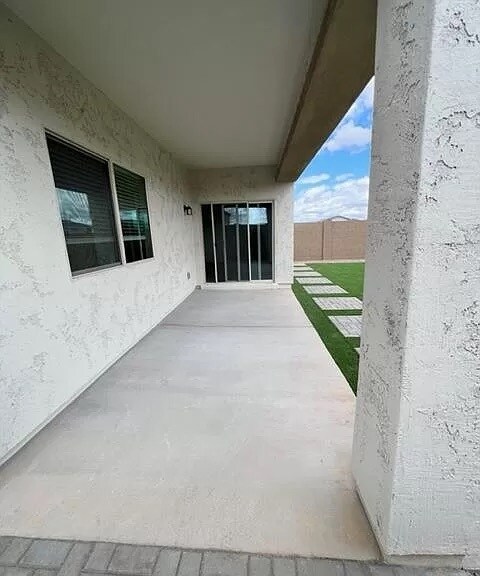 Building Photo - 7409 N 127th Ave