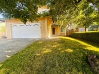 Building Photo - Better Invested Presents charming 4BR, 2.5...