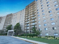 Building Photo - 6340 Americana Dr