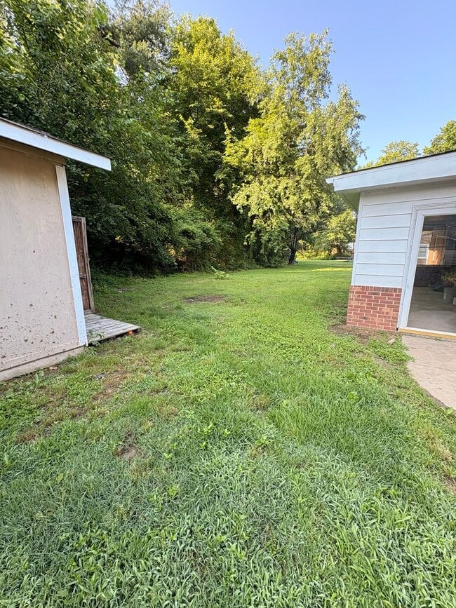 Building Photo - Spacious 3-Bedroom Ranch Home in Thomasville