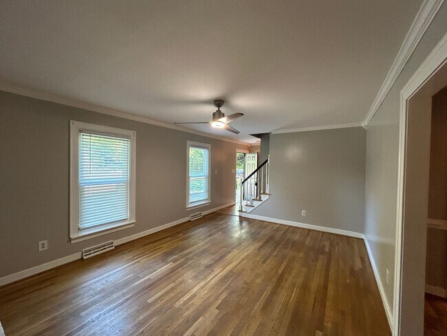 Building Photo - 10012 Copperwood Ct