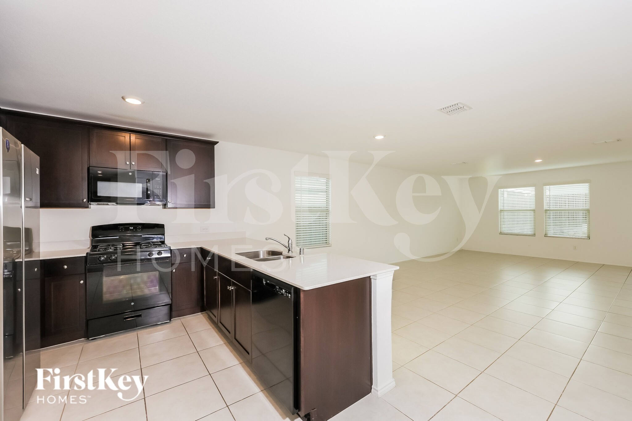 Building Photo - 14837 Firerock Rd