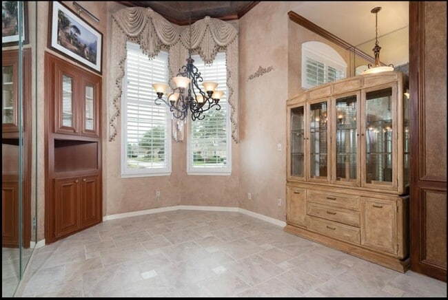 Building Photo - 17422 Palisander Ct