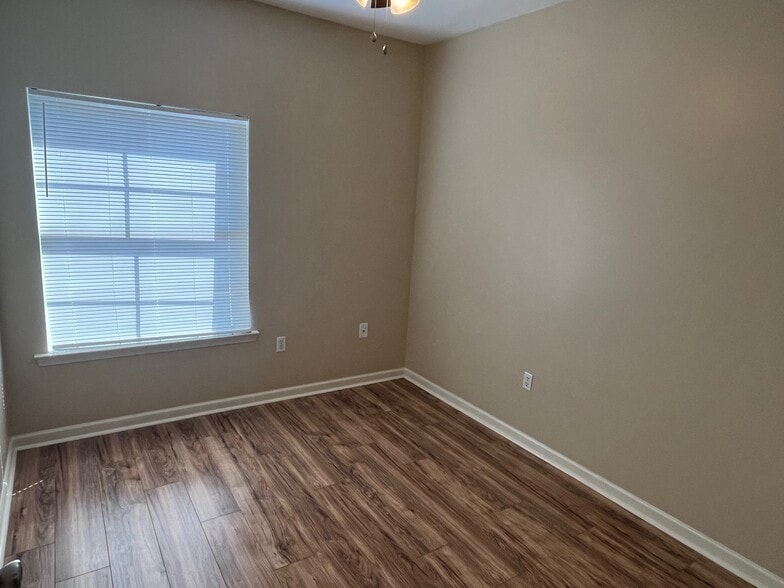 Building Photo - 268 Bella Sera Ln