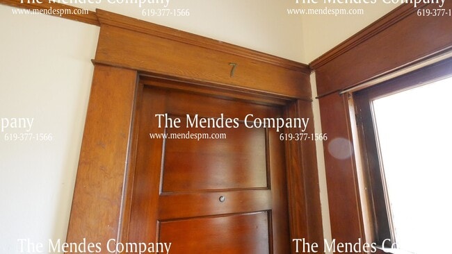 Building Photo - 1556 Second Avenue-7