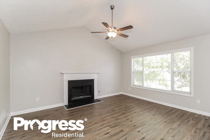 Building Photo - 4927 Lighthouse Pointe
