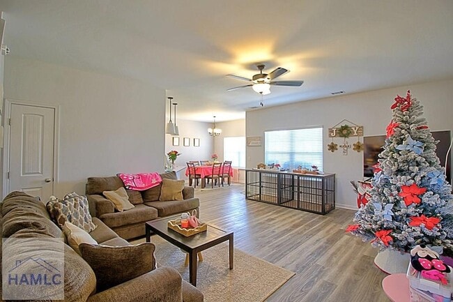 Building Photo - 1104 Marne Blvd