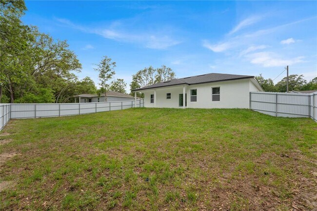 Building Photo - 7897 N Fieldstone Point