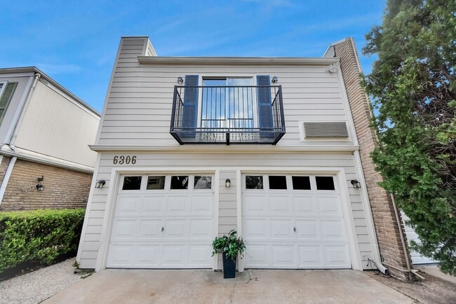 Building Photo - 6306 S Rice Ave