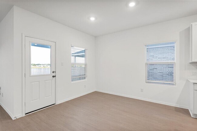 Building Photo - 153 Rodney Boat Rd