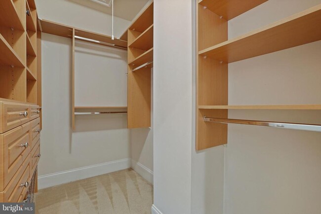 Building Photo - 6767 Darrells Grant Pl