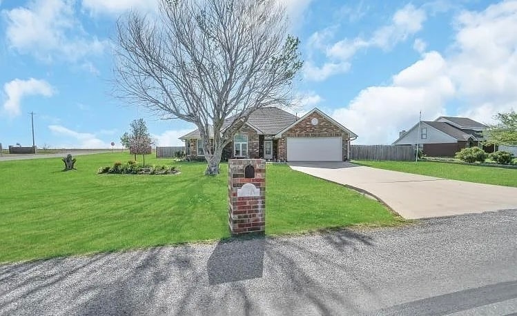 Primary Photo - 2 NW Havenshire Cir