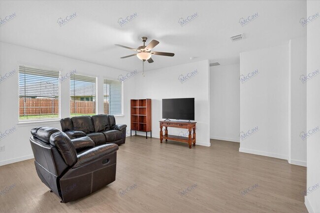 Building Photo - 1306 Eclipse Ln