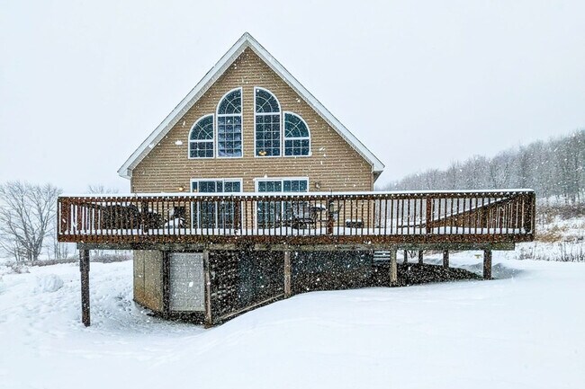 Building Photo - 2109 Dunk Hill Rd