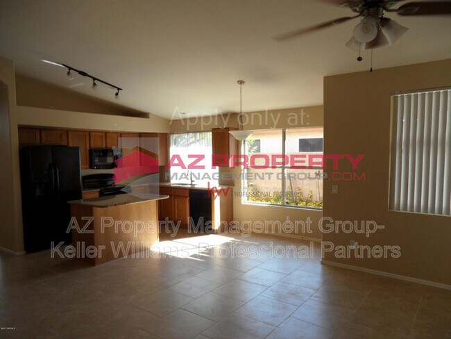 Building Photo - 5755 W Brown St