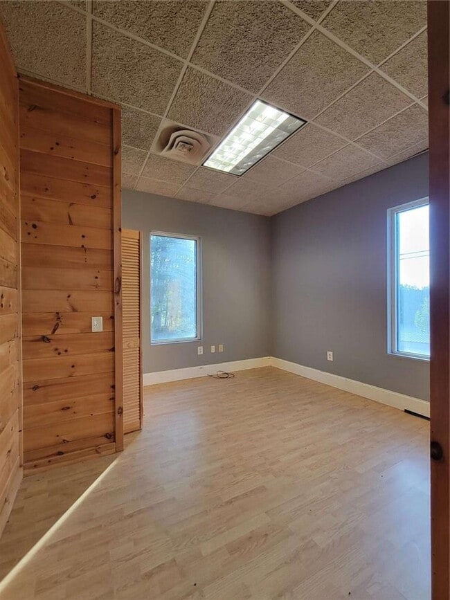 Building Photo - 167 Hefner St