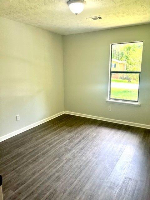 Building Photo - 8156 Sunnydale Ln