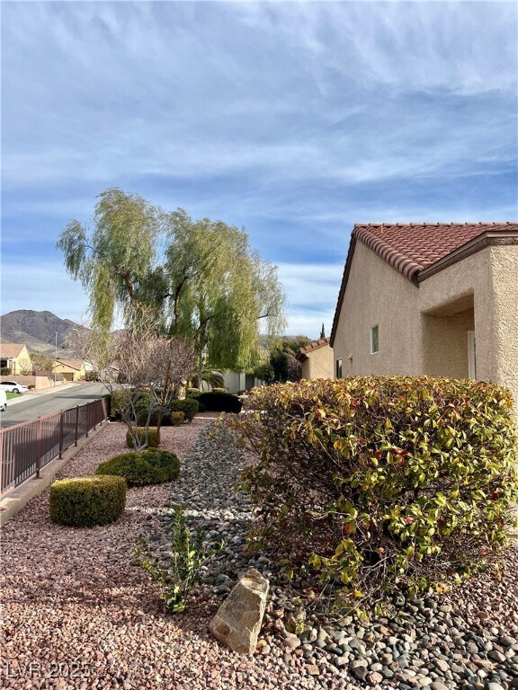 Building Photo - 2460 Calvert City Dr