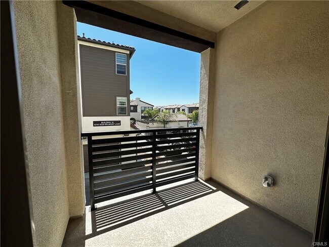 Building Photo - 5019 Belmont Ln