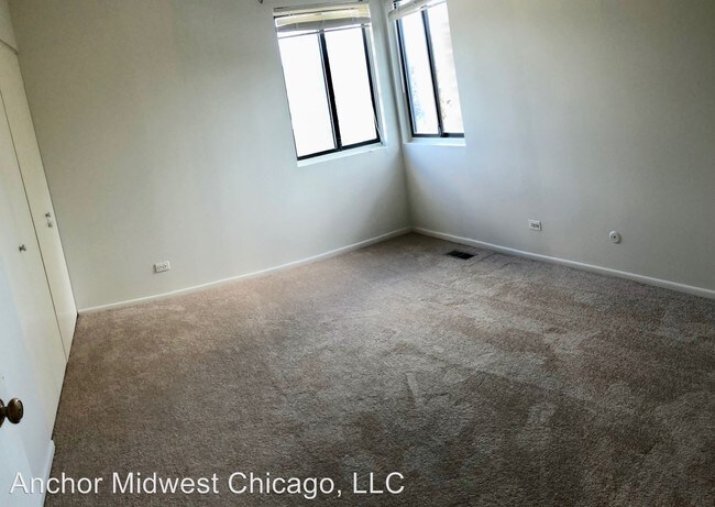 Building Photo - 3 br, 2.5 bath House - 1039 Sussex Drive