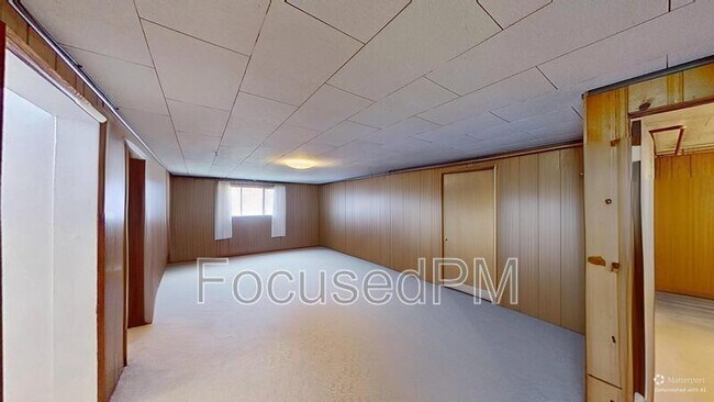 Building Photo - 4030 S Fox St