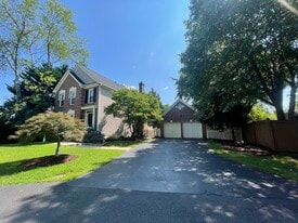 Building Photo - 6502 Summerton Way