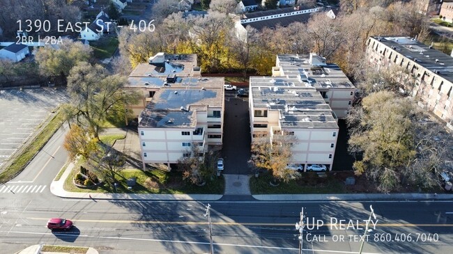 Building Photo - 1390 East St