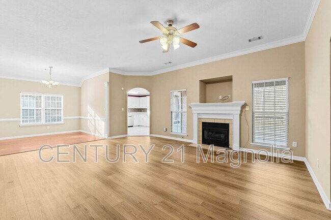 Building Photo - 934 Sedgefield Cir