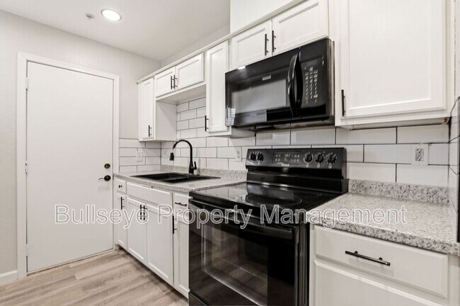 Building Photo - 840 E Turney Ave