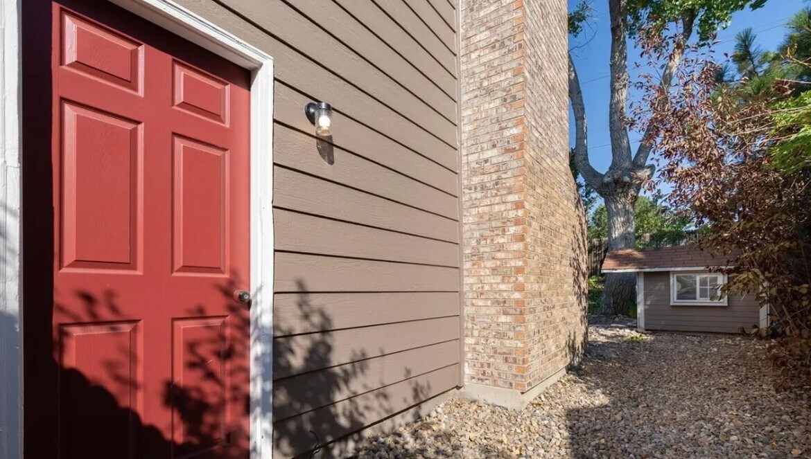 Building Photo - 17357 E Asbury Cir