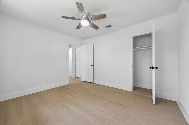 Building Photo - 20806 Westgreen Ct