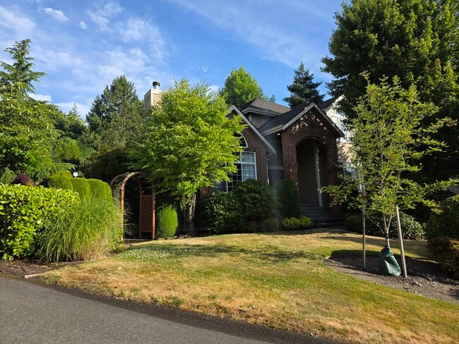 Primary Photo - 15824 SE 59th Pl