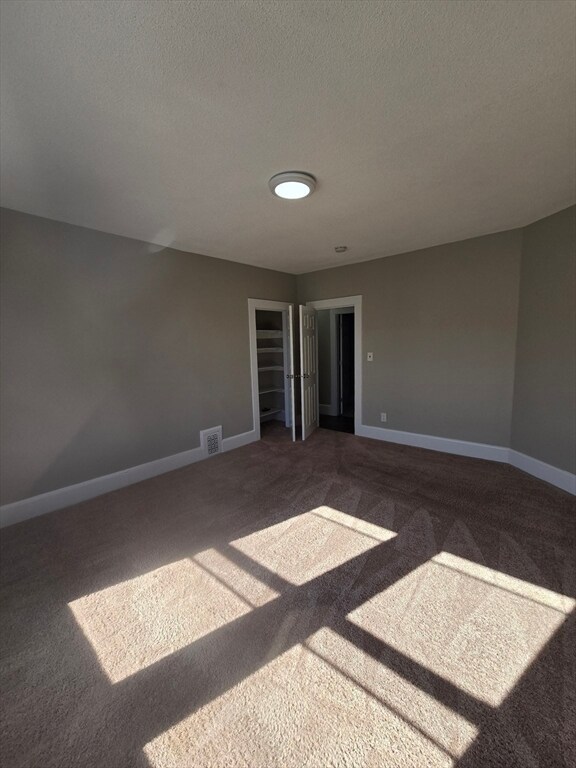 Building Photo - 65 Shepard St