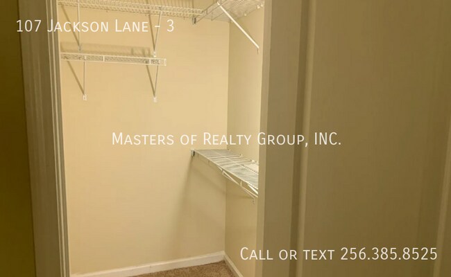 Building Photo - 107 Jackson Ln