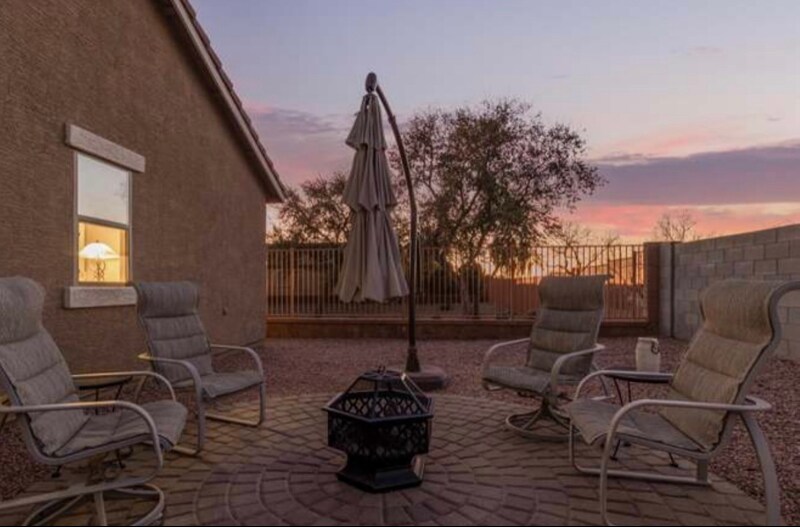 Building Photo - 4274 E Alamo St