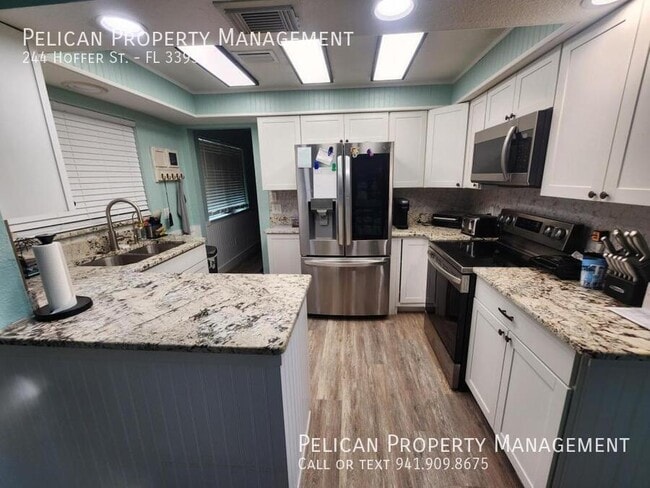 Building Photo - 244 Hoffer St