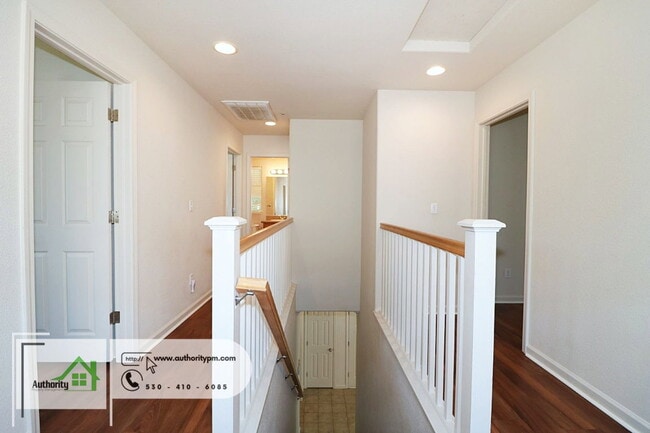 Building Photo - 2359 Shining Star Way